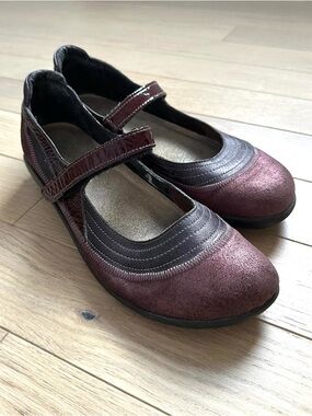 NAOT Kirei Mary Jane Flat